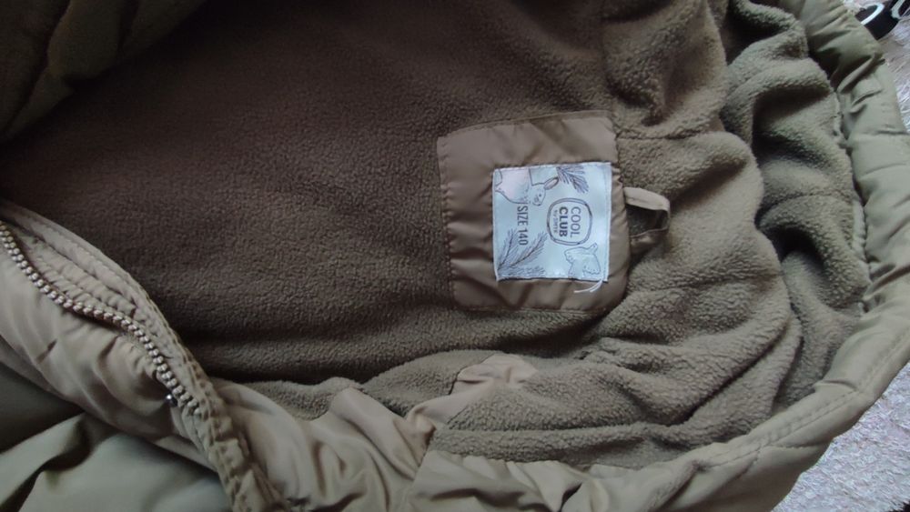 Демі куртка для дівчинки р. 140 на 8-9 років