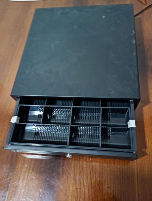 Caixa notas com chave