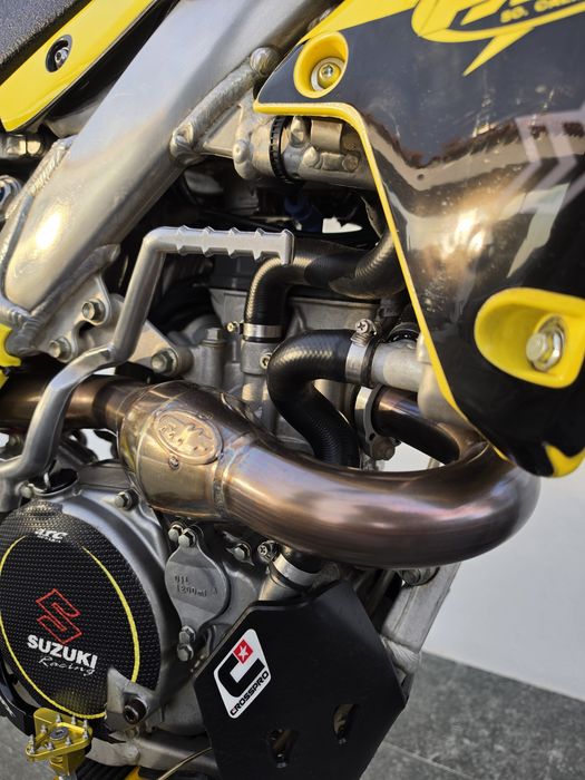 Suzuki RMZ 450 matriculada