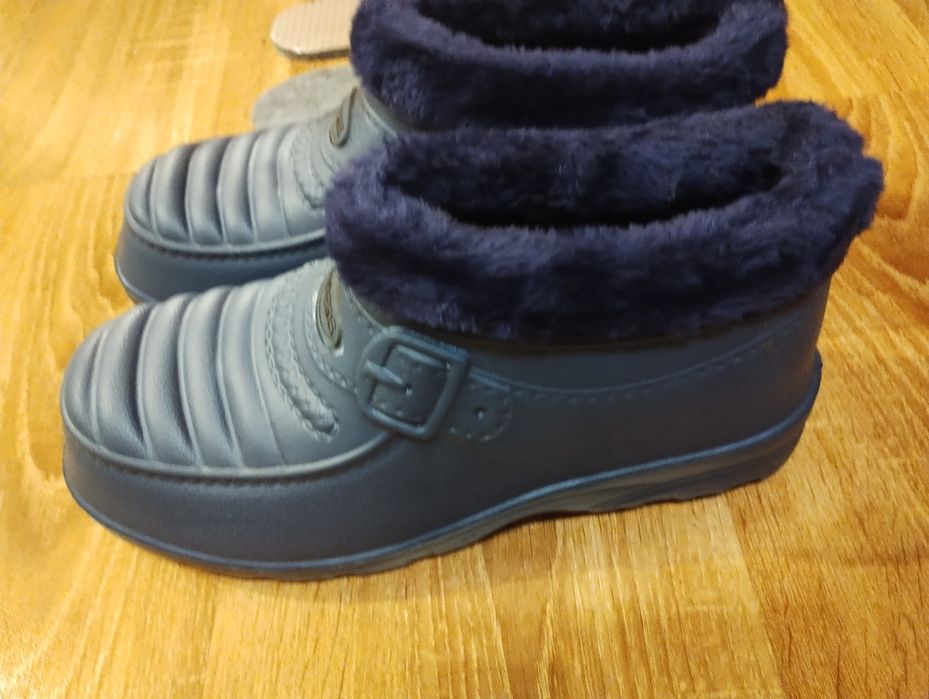 Buty piankowe ocieplane