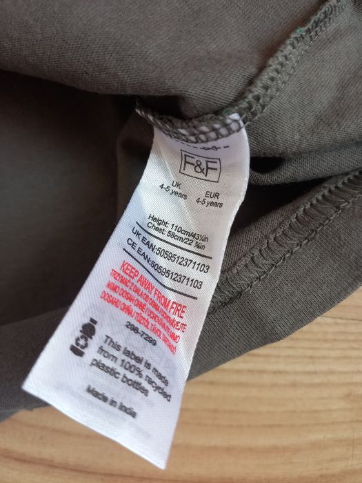 Sprzedam bluzkę dla chłopca