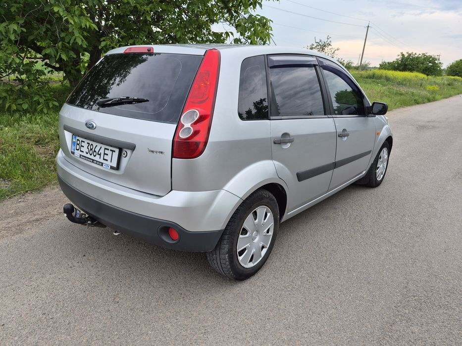 Продам Ford Fiesta