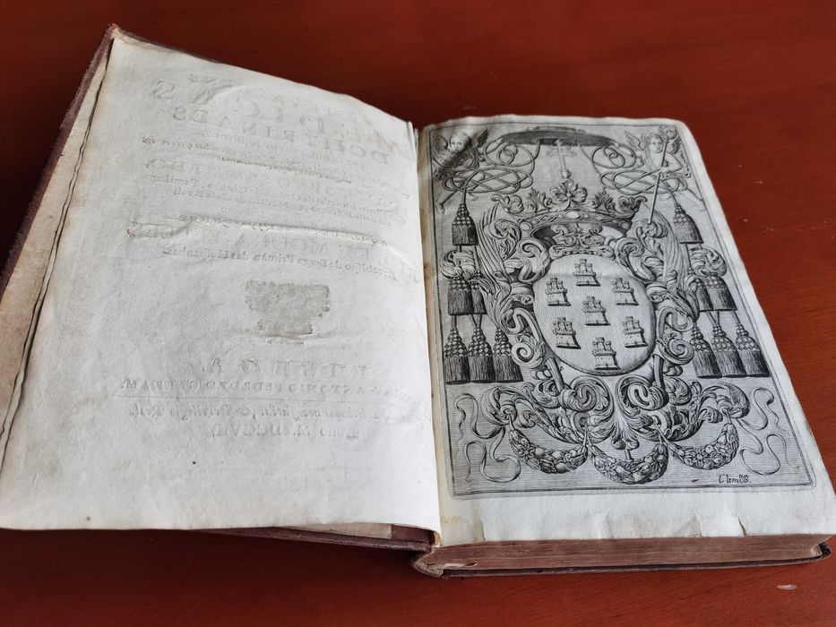 Observaçoens Medicas Doutrinaes de Cem caos Gravíssimos. Joam Curvo Se