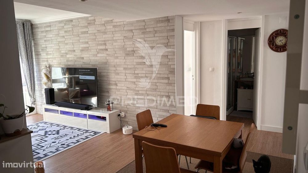 Excelente T2 com opção de ser vendido mobilado