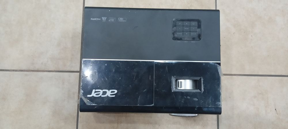 Projektor Acer p1276