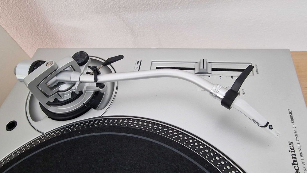 Par Technics SL-1200MK7 + Ortofon Concorde como NOVOS!