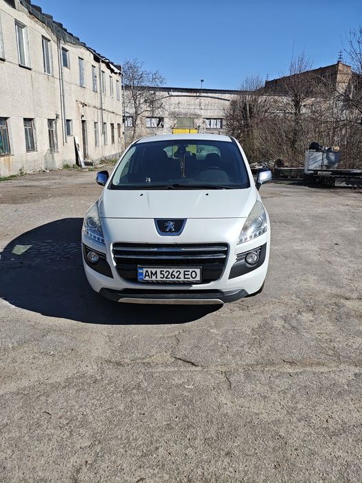Peugeot 3008 2012 VIN VF3HURHC8CS170221 фото оголошення 10 з 13