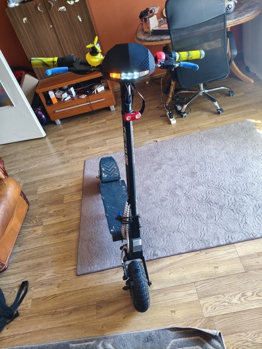 Sprzedam hulajnogę KUKIRIN g2