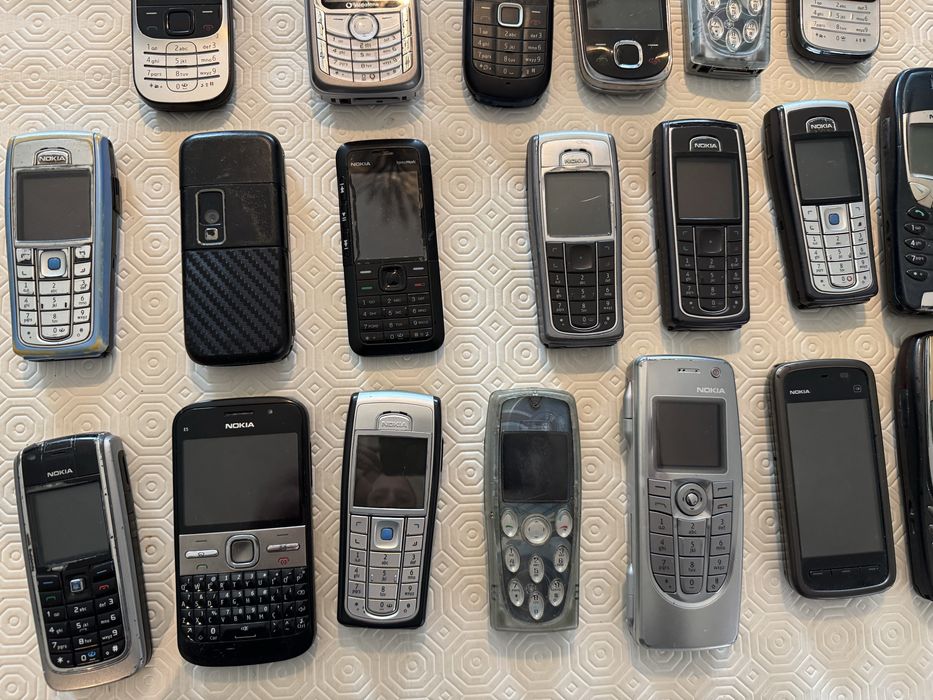 23 Nokias p/ colecionadores