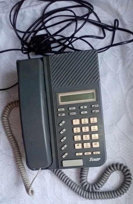 Telefony stacjonarne lata 80