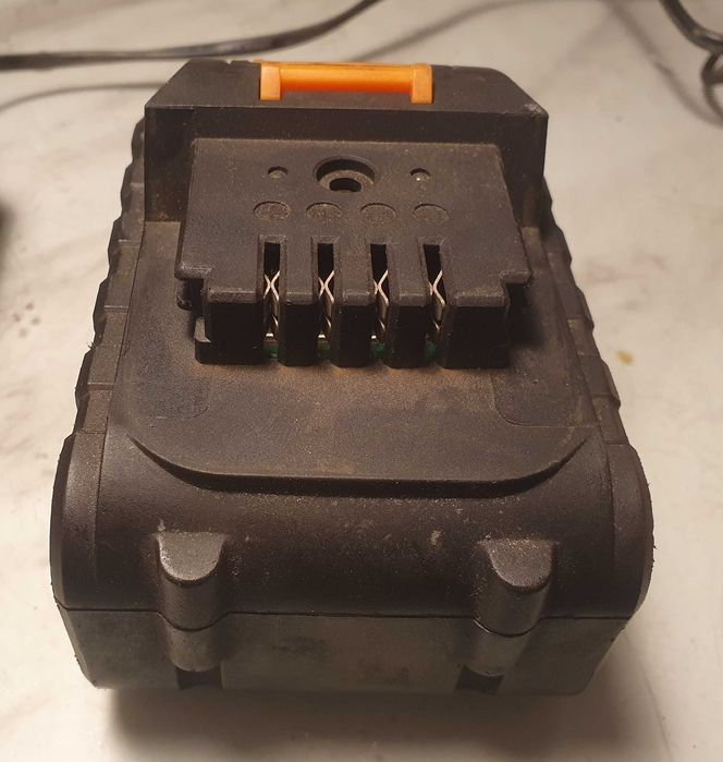 Bateria Black Li-Ion 20V 4 Ah do elektronarzędzi