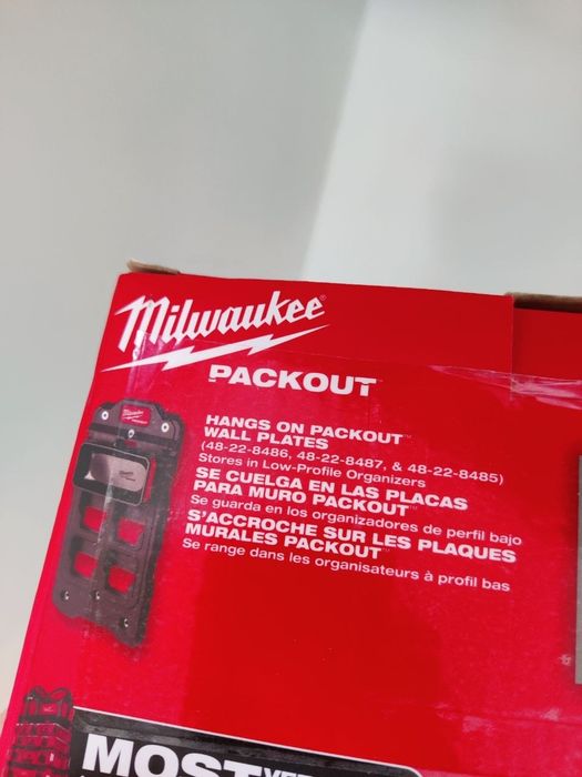 Великий магнітний Контейнер-Тарілка Milwaukee PACKOUT 48-22-8071. Тримач для біт та шурупів.