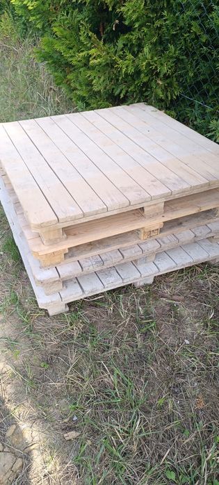 Palety tarasowe drewniane