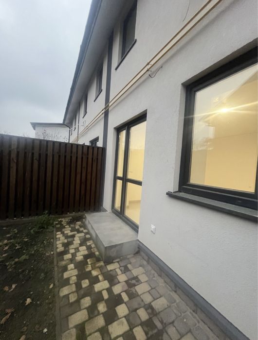 Продам таунхаус з газом та ремонтом