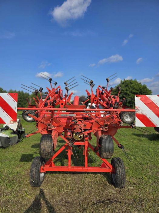 Przewracarka Kuhn, 9 m,   GF 870 2T