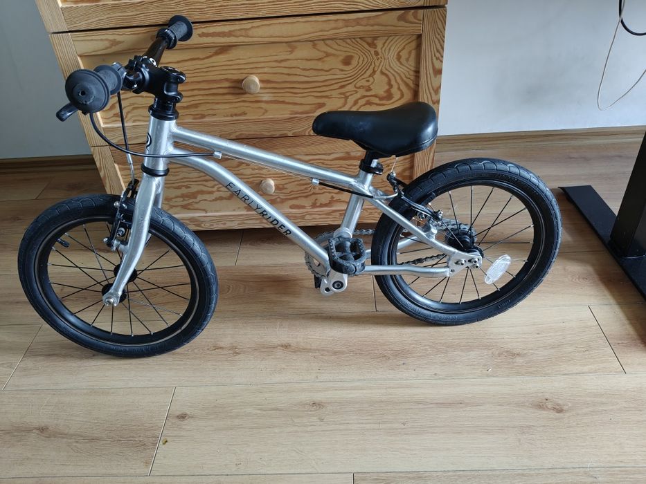 Rower Early Rider Belter 16” Woom