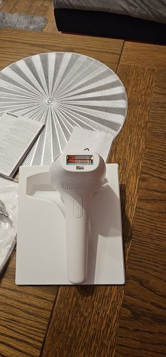 Lumea Advanced Urządzenie IPL do depilacji świattem
