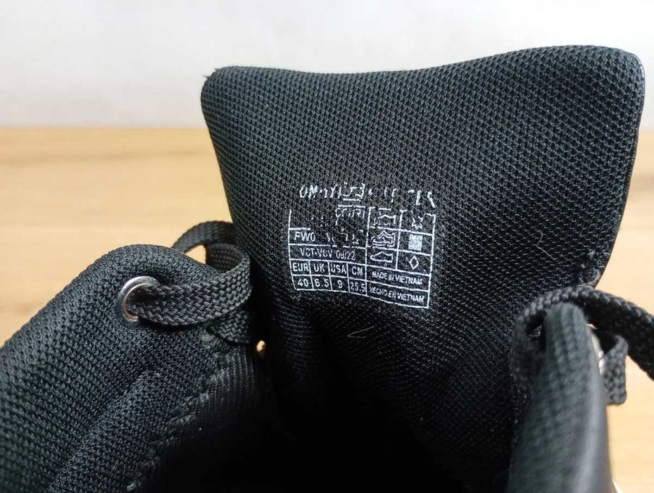 Damskie buty sportowe, TOMMY HILFIGER, Sneakersy Feminine, rozmiar 40