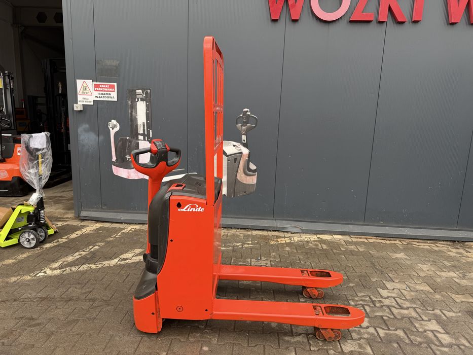 Paleciak elektryczny Linde 100 cm szeroka  T 16 2019 r 1600 kg wózek