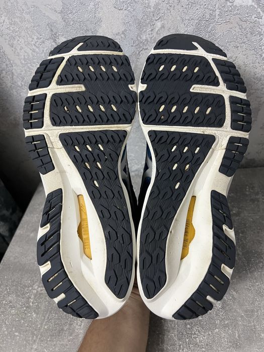 Кросівки бігові Mizuno Wave Inspire 17  42р. 100% оригінал