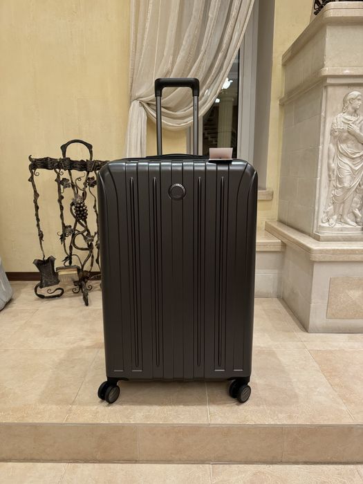 Delsey нова велика валіза XL 82/51/32
