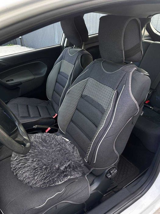 Продам  Ford Fiesta у чудовому стані.