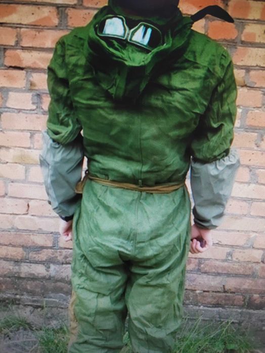 Костюм для защиты от СВЧ излучения