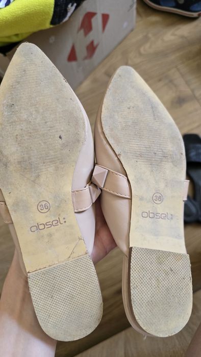 Max mara шльопанці шкіра 35.5