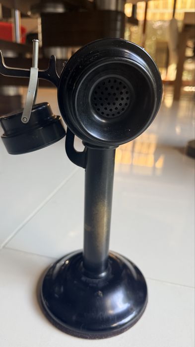 Telefon świecznikowy