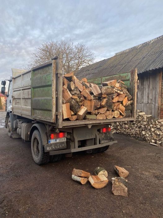 Сухі рубані дрова бук дуб граб колені копки метровки з доставкою Львів