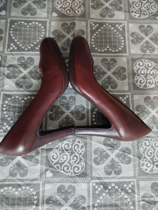 Geox czółenka damskie r.39,5/25,5