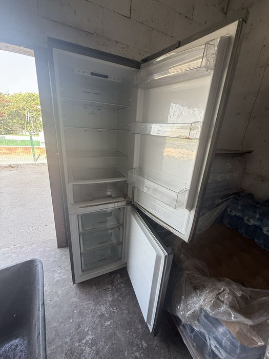 Frigorifico LG No frost - funciona perfeitamente - preço bom