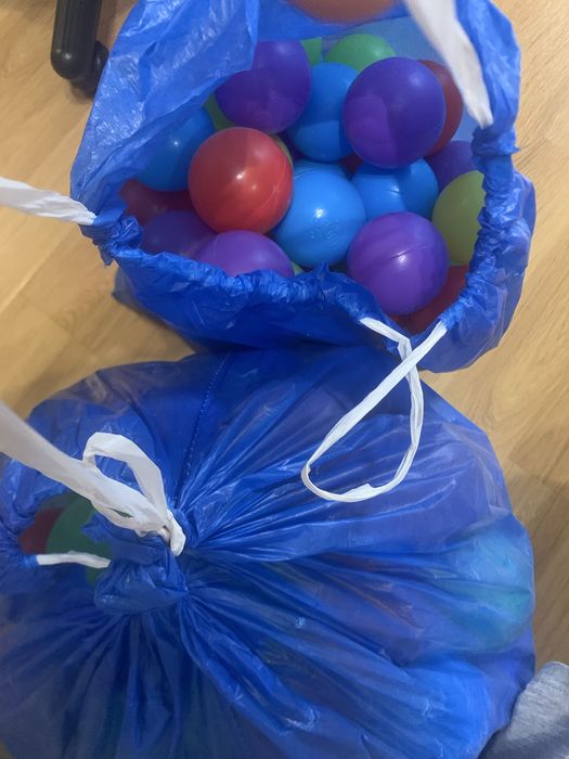 Шари для сухого басейну