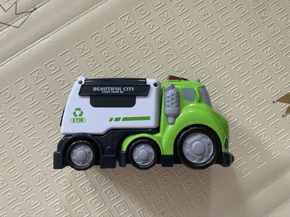 Іграшкова сміттєвоз машина з музикою та відкривним кузовом