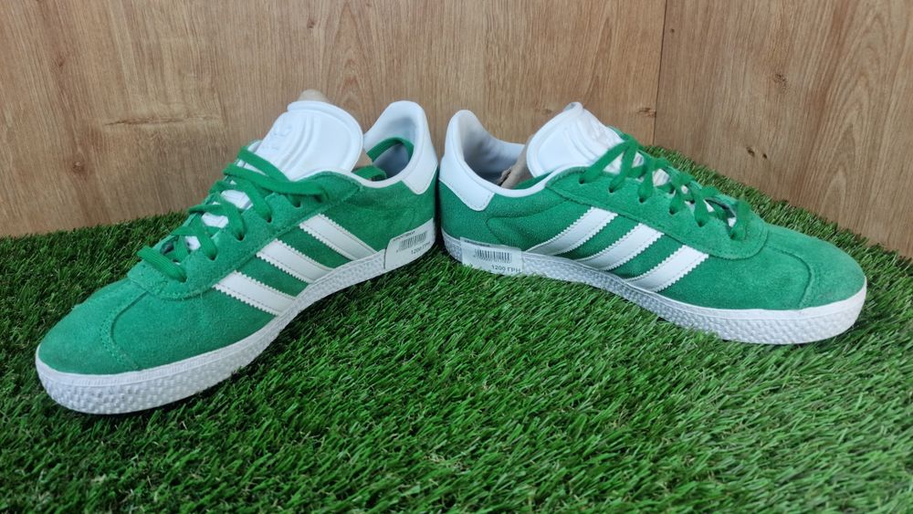 adidas Gazelle  розмір 35 1/2