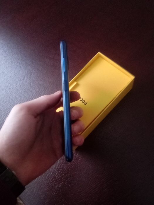 Poco x3 pro на запчастини