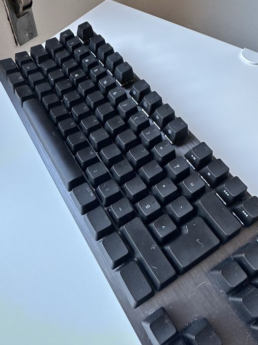 Conjunto gaming logitech (G Pro Superlight/G512/G640)