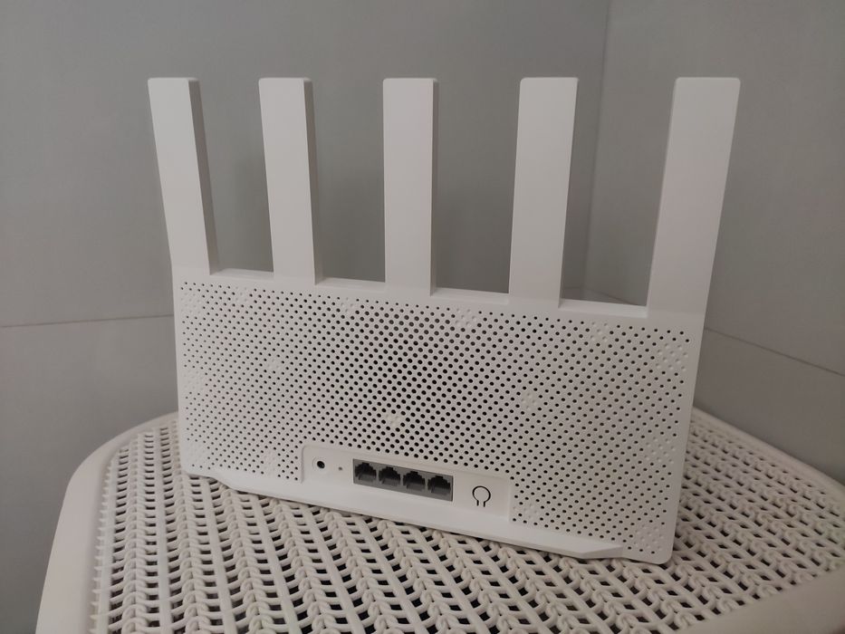 Роутер XIAOMI BE5000 (WiFi7)