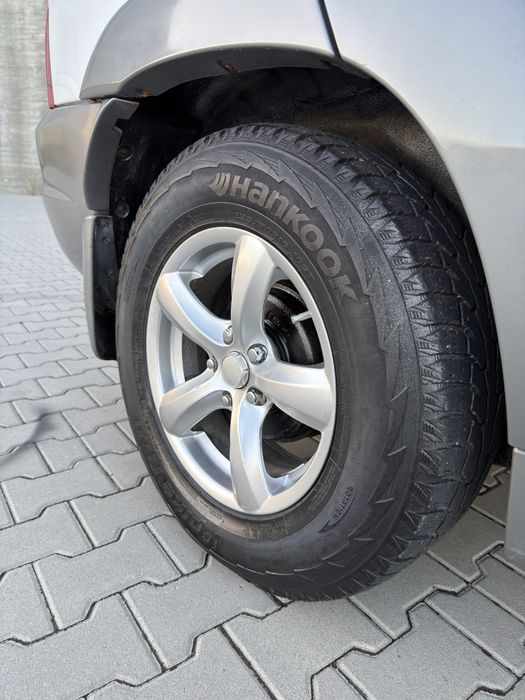 Mazda Tribute 2002 Автомат