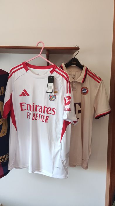 Camisolas de Futebol de vários clubes