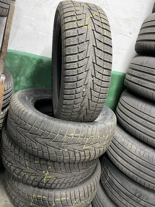 Зимова гума 255/60R18 Hankook Winter i Cept X