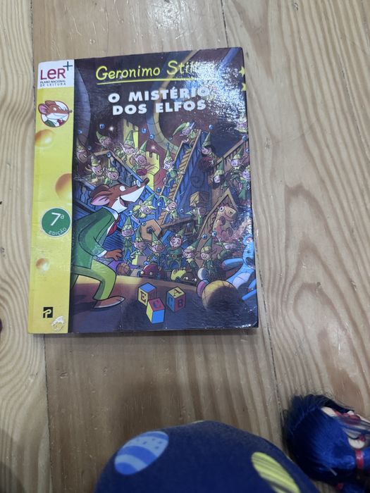 Geronimo Stilton Book: The Mystery of the Elves