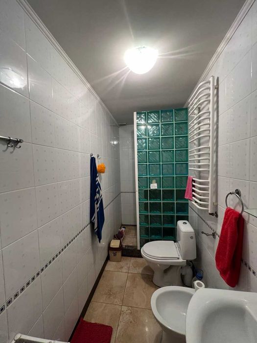 Продаж житлового будинку з ділянкою 29сот. у дуже мальовничому місці