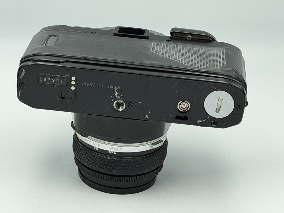 Olympus OM-40 Program + Zuiko Auto-S 50mm f/1.8 – stan TOP nowe uszczelnienia.