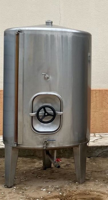 Depósitos de inox para vinho