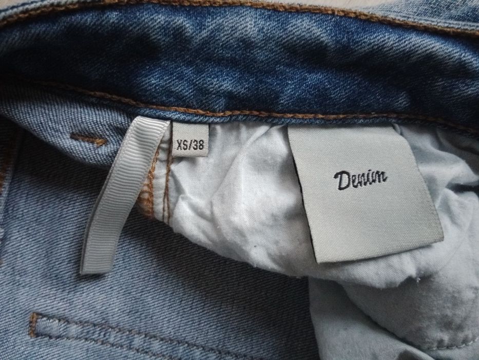 Spodnie damskie jeansy