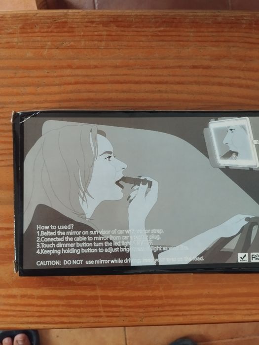 Espelho maquilhagem com iluminação