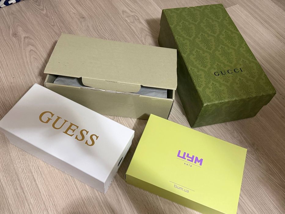 Подарункові коробки golden goose / guess / gucci / ЦУМ