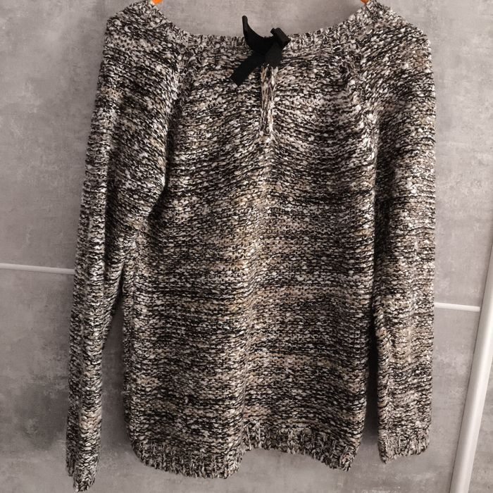 Sweter stan idealny  w kolorach brązu