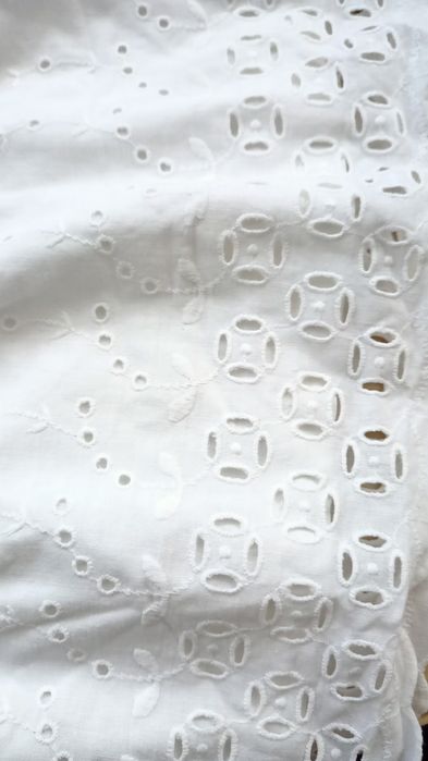 Półhalka do ludowego stroju lub spódnicy